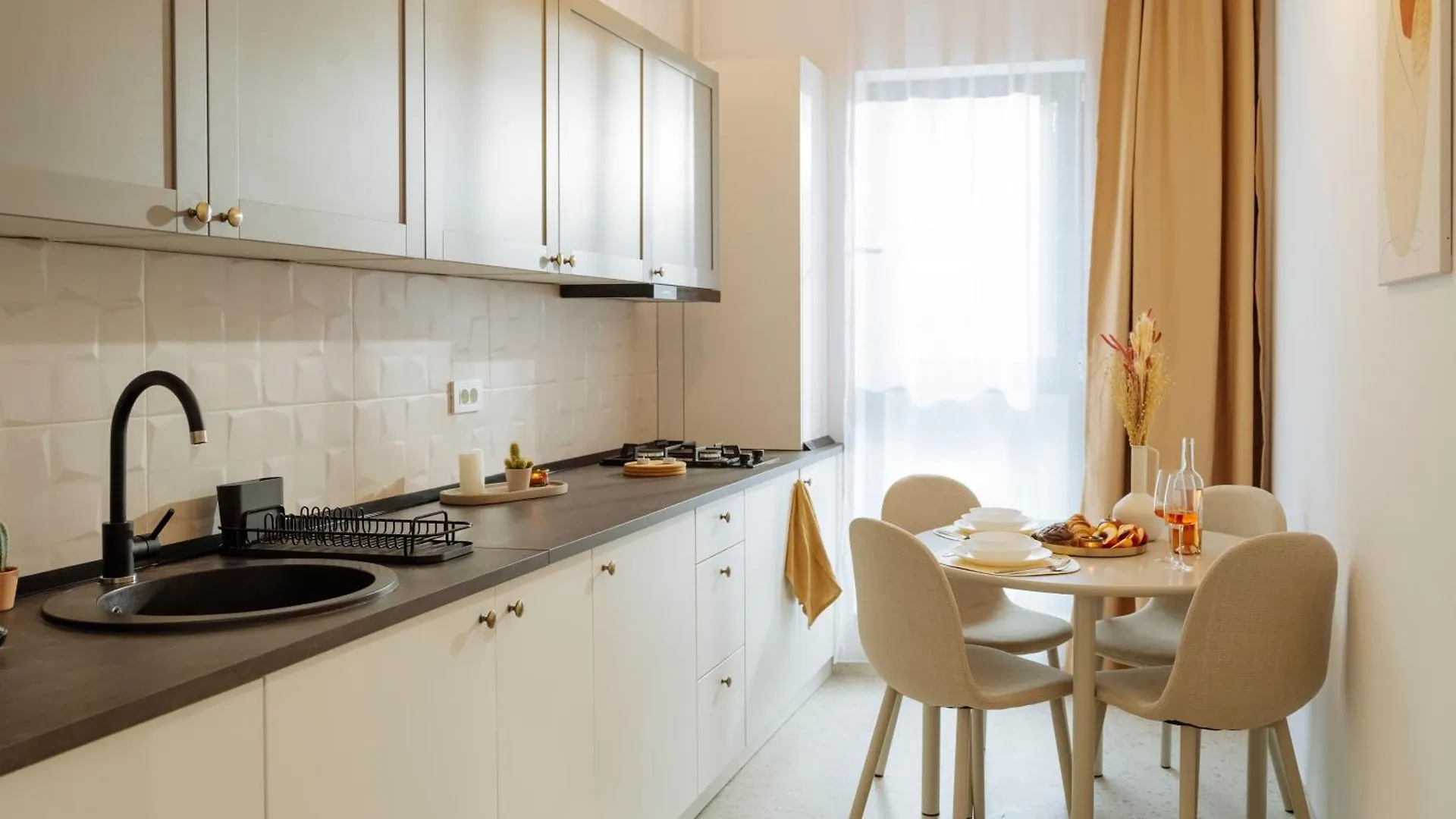 Cozy City Nest 77 Plaza Afi Mall Lujerului Bucharest
