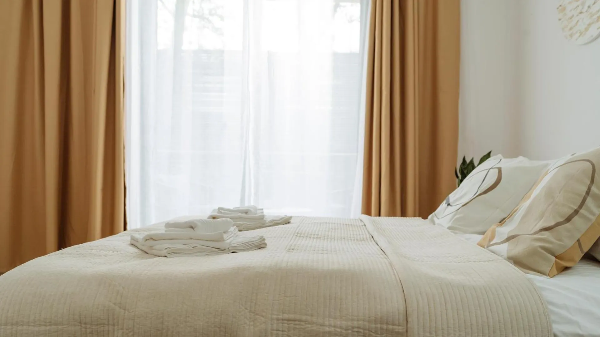 Cozy City Nest 77 Plaza Afi Mall Lujerului Bucharest 0*,