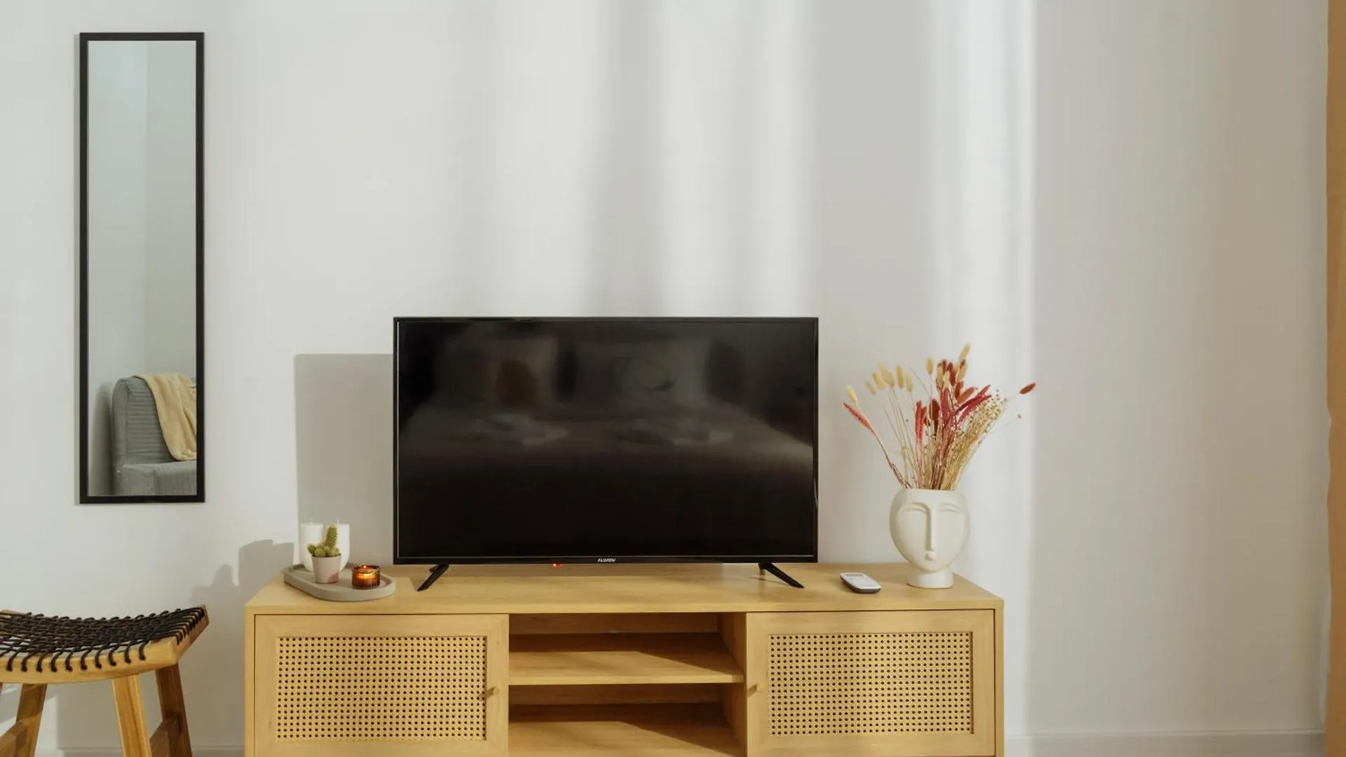 Cozy City Nest 77 Plaza Afi Mall Lujerului Bucureşti