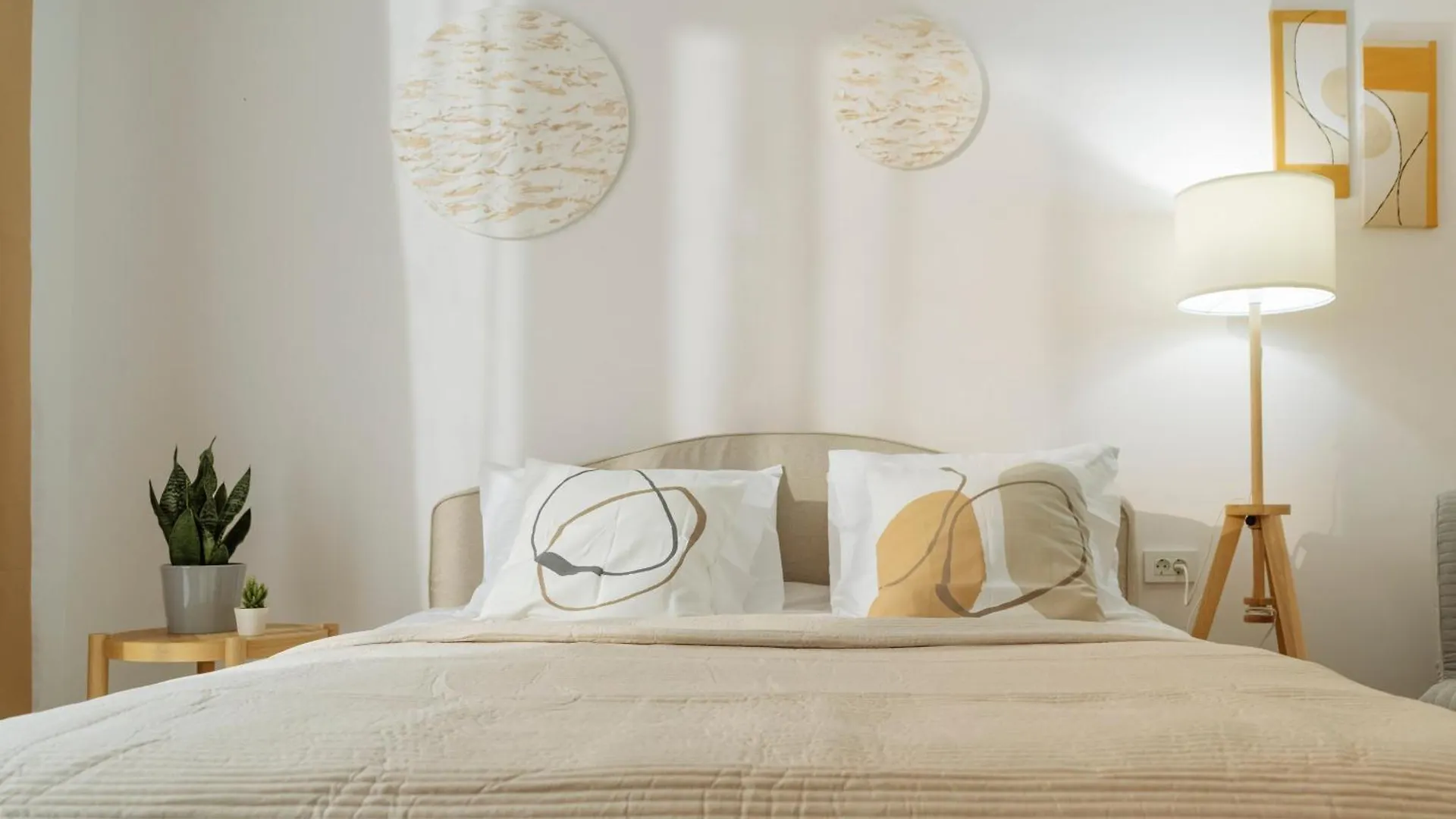 Cozy City Nest 77 Plaza Afi Mall Lujerului Bucureşti România